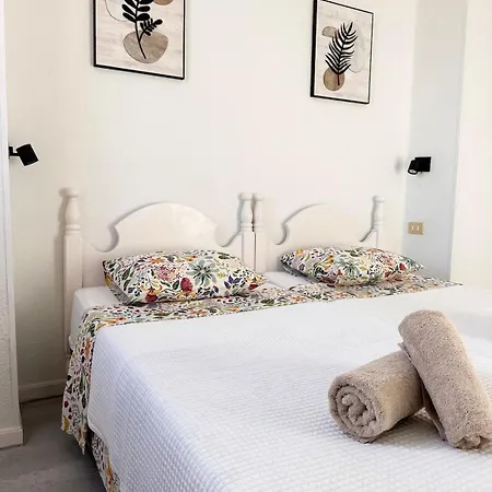 Sunny Americas-ocean View-heated Pool 公寓